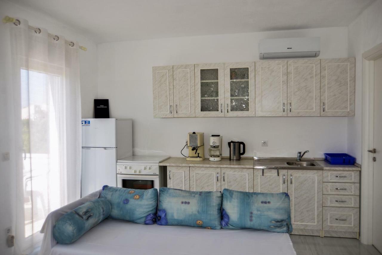 Honey Apartment Каштела Екстер'єр фото