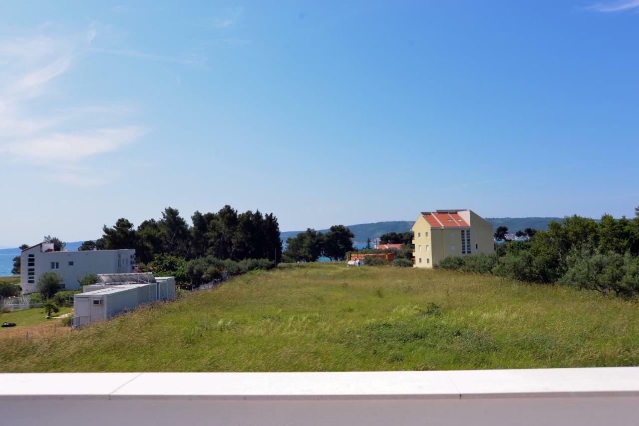 Honey Apartment Каштела Екстер'єр фото